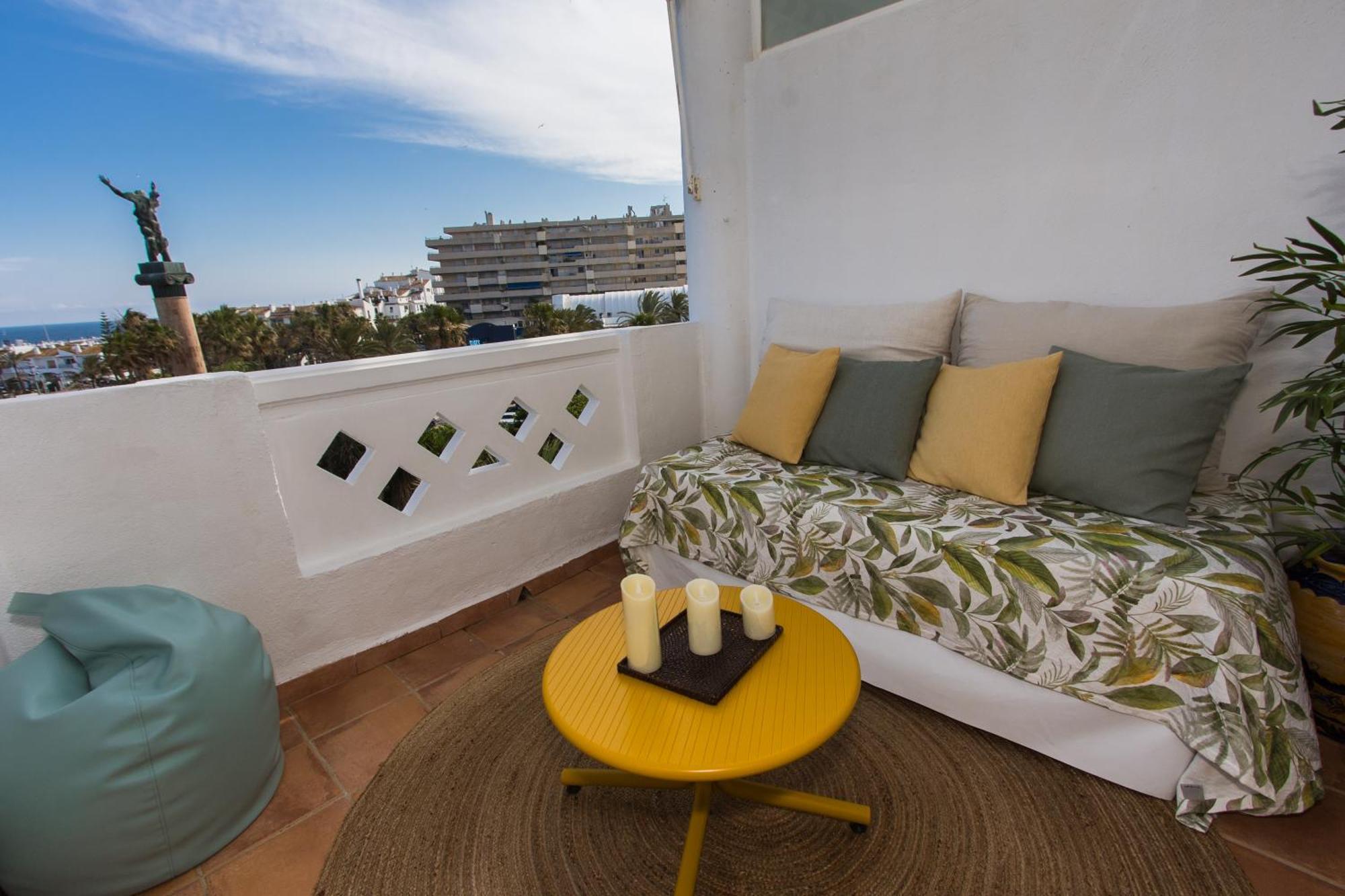Apartment Primera Linea De Playa En Puerto Banus